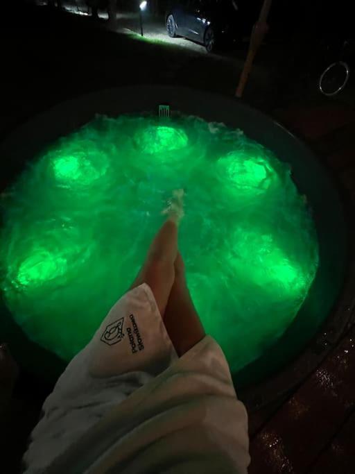Polana Slowikowa 5 Star- Domek W Gorach Z Jacuzzi, Sauna,Basen,Ogrod Z Lasem, Kominek I Narty Stroza  Εξωτερικό φωτογραφία