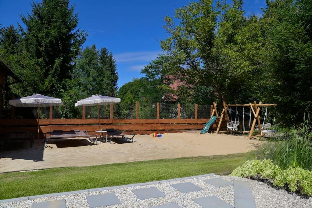 Polana Slowikowa 5 Star- Domek W Gorach Z Jacuzzi, Sauna,Basen,Ogrod Z Lasem, Kominek I Narty Stroza  Εξωτερικό φωτογραφία